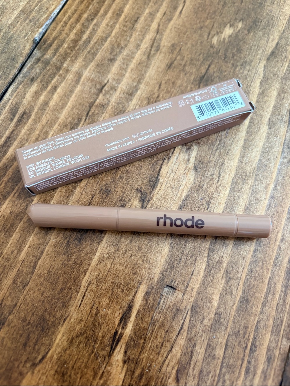 RHODE Peptide Lip Shape Lip Liner in Press - Picture 2 of 4